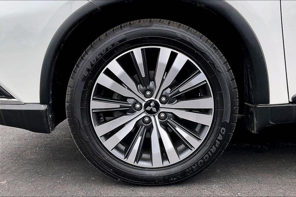 2019 Mitsubishi Outlander ES