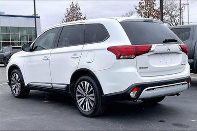 2019 Mitsubishi Outlander ES