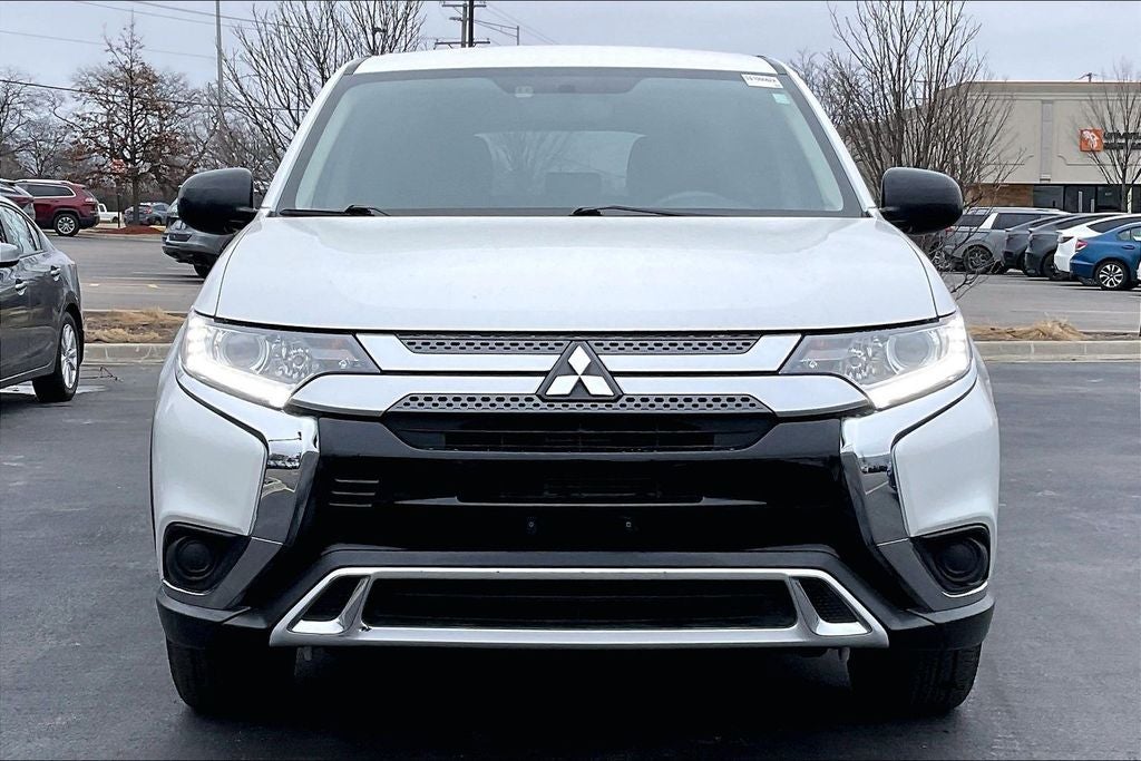 2019 Mitsubishi Outlander ES