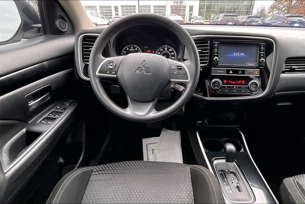 2019 Mitsubishi Outlander ES
