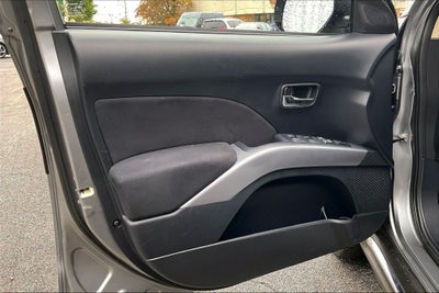2013 Mitsubishi Outlander SE