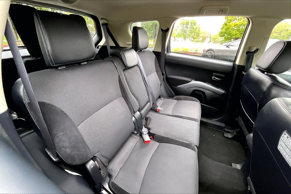 2013 Mitsubishi Outlander SE