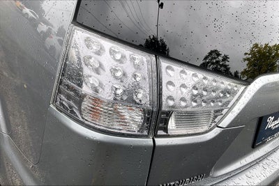 2013 Mitsubishi Outlander SE