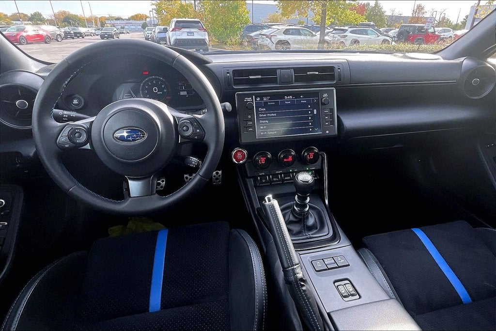 2025 Subaru BRZ tS