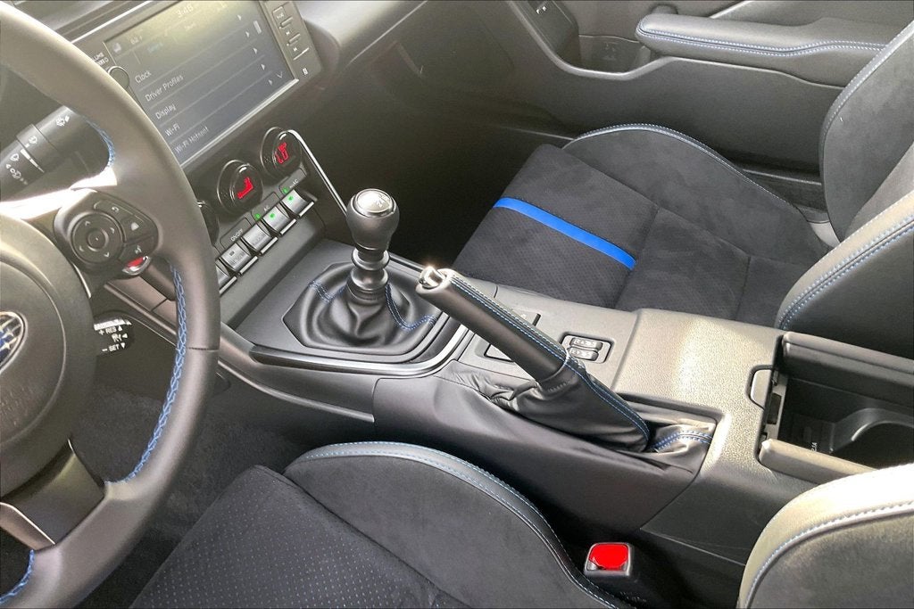 2025 Subaru BRZ tS