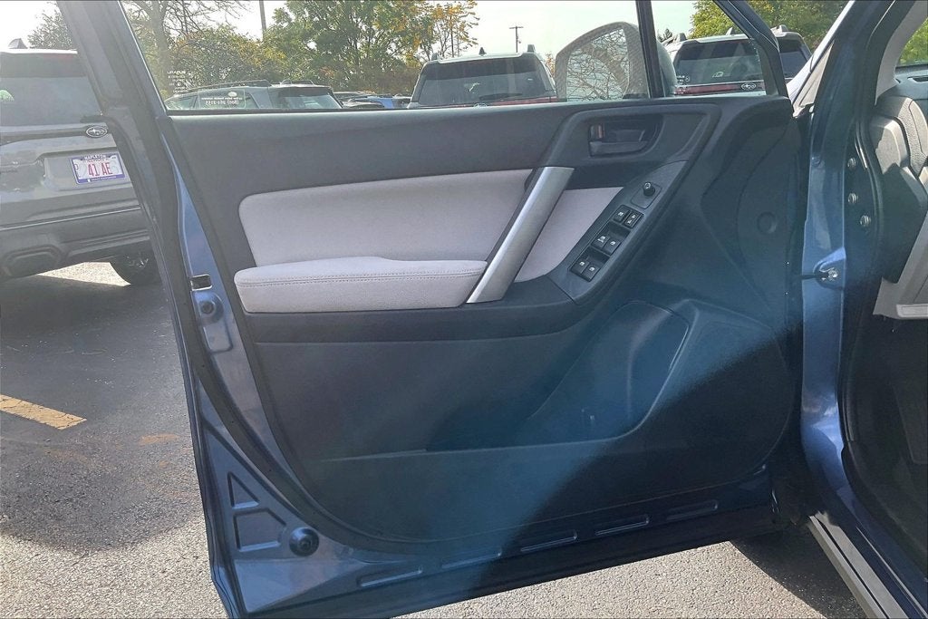 2014 Subaru Forester 2.5i