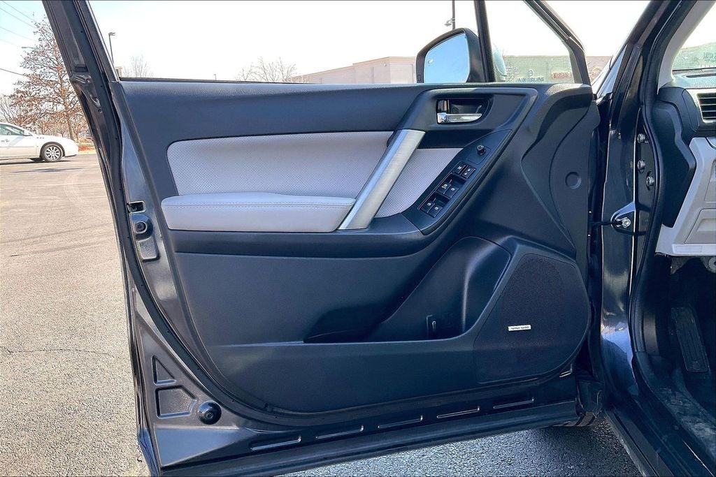 2015 Subaru Forester 2.5i Touring