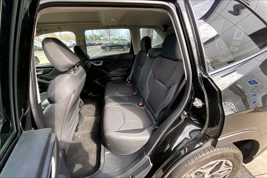 2022 Subaru Forester Premium