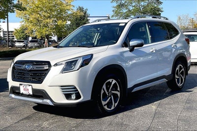 2023 Subaru Forester Touring