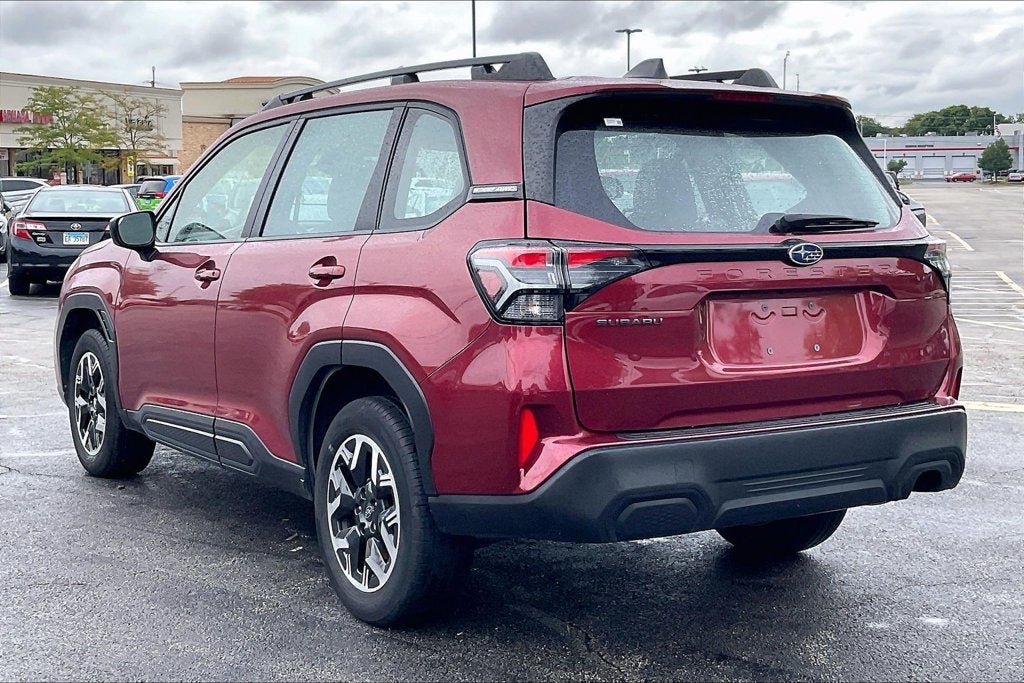 2025 Subaru Forester Base