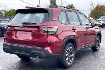 2025 Subaru Forester Base