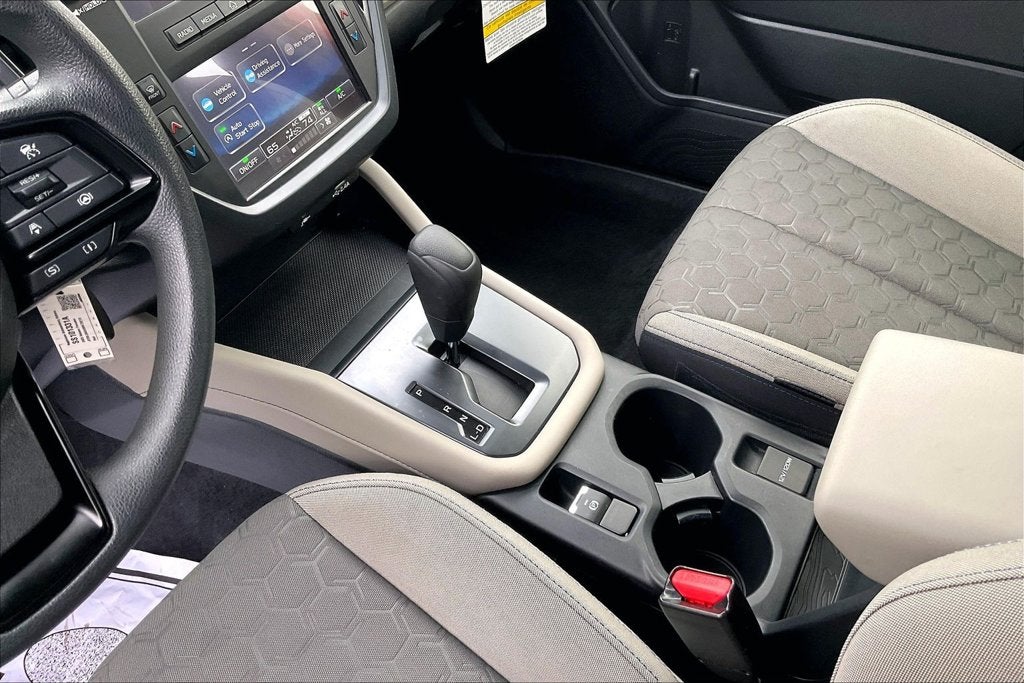2025 Subaru Forester Base