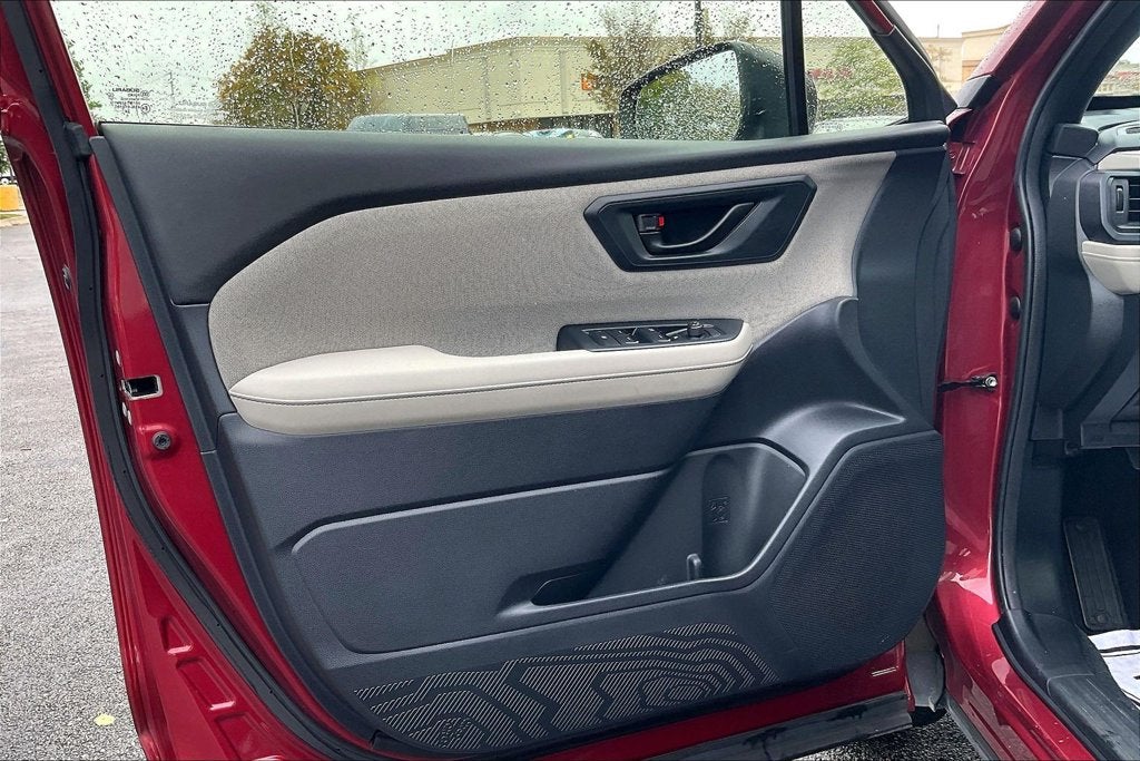 2025 Subaru Forester Base