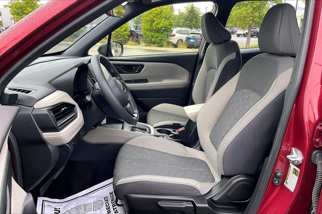 2025 Subaru Forester Base