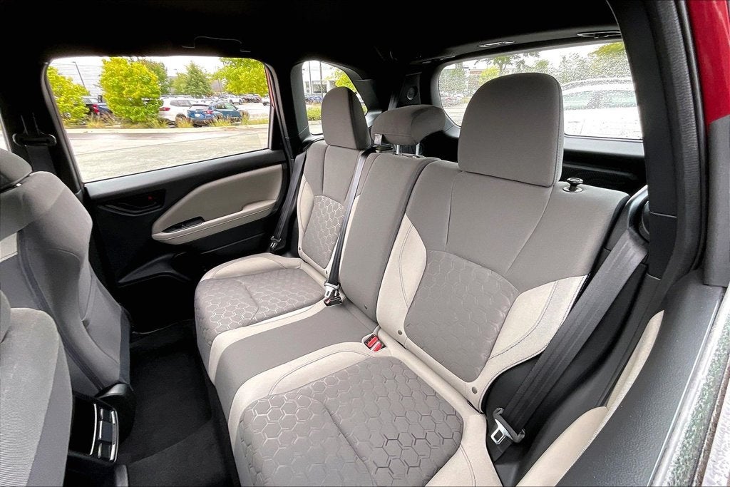 2025 Subaru Forester Base