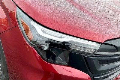 2025 Subaru Forester Base