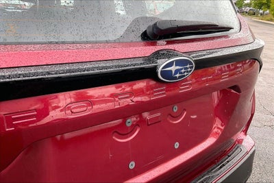 2025 Subaru Forester Base