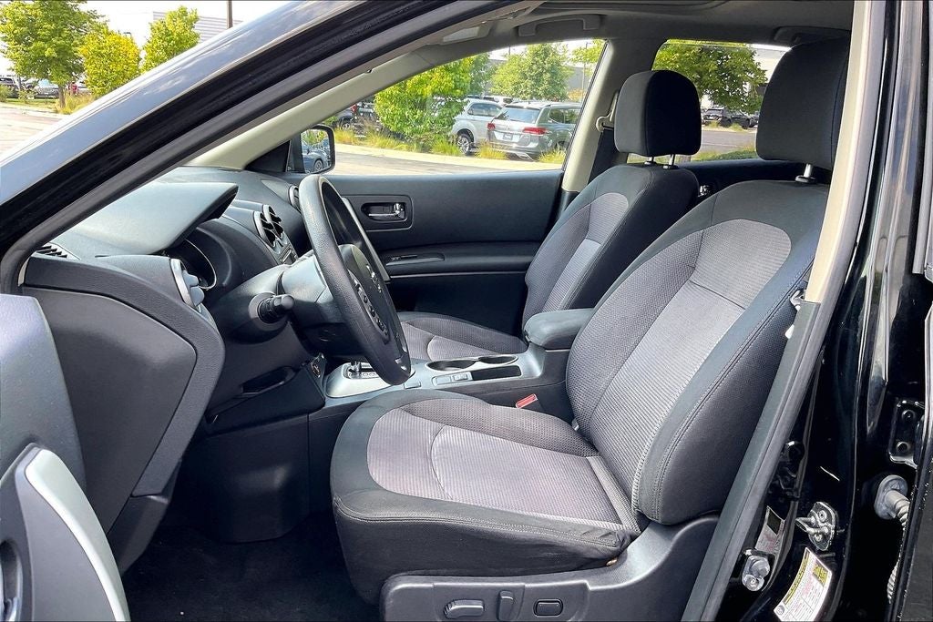 2013 Nissan Rogue SV