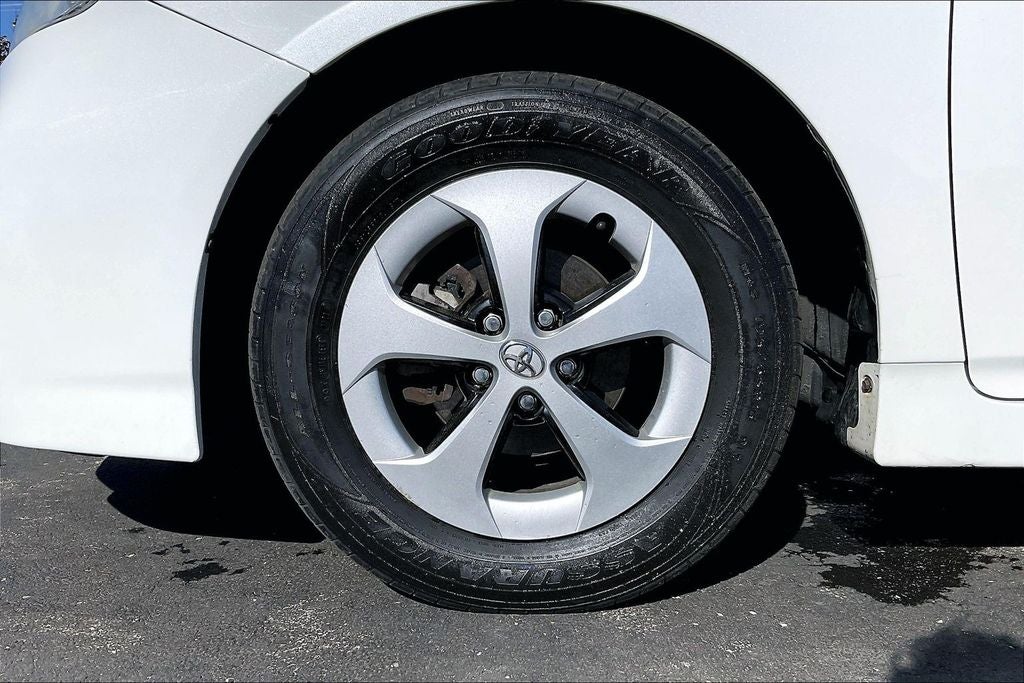 2013 Toyota Prius Two