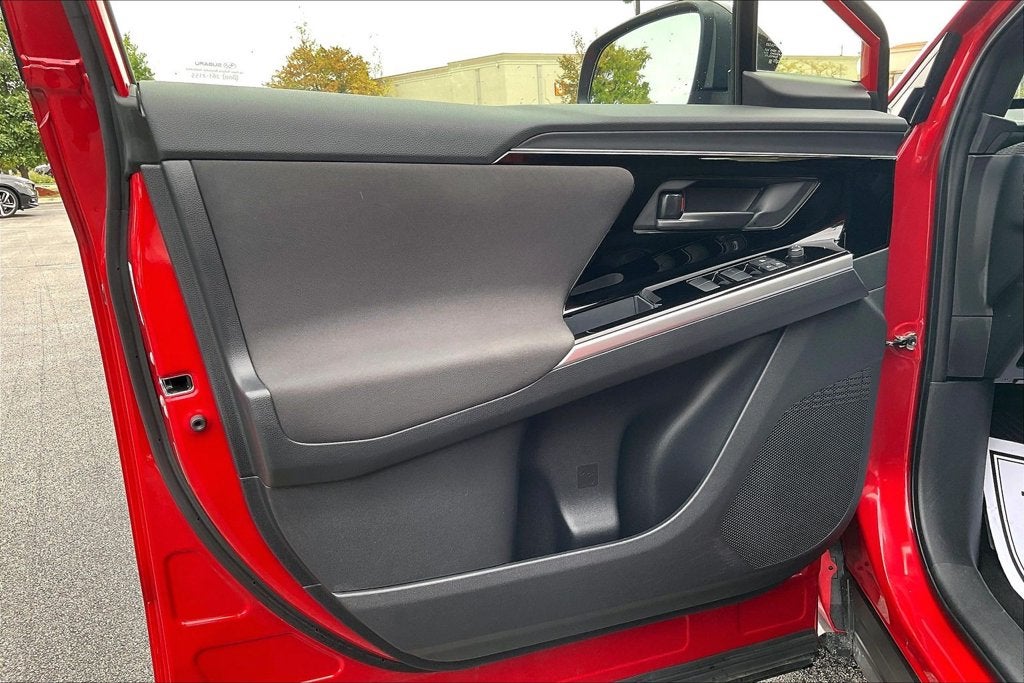 2023 Subaru Solterra Premium