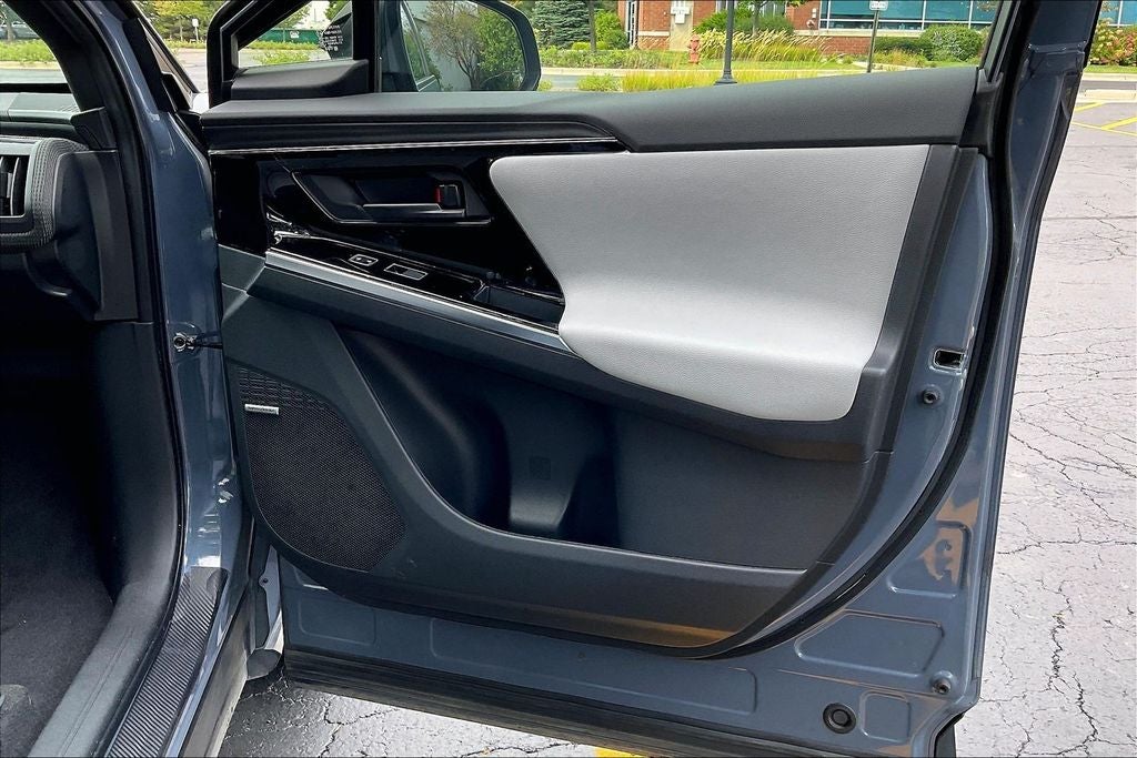 2023 Subaru Solterra Touring