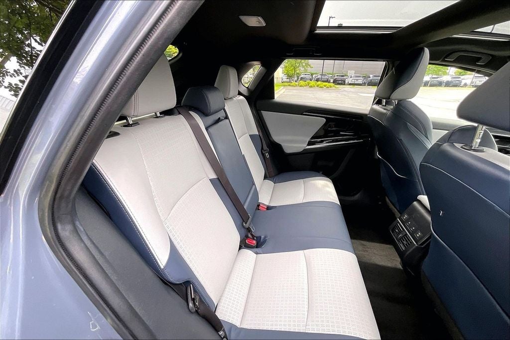 2023 Subaru Solterra Touring