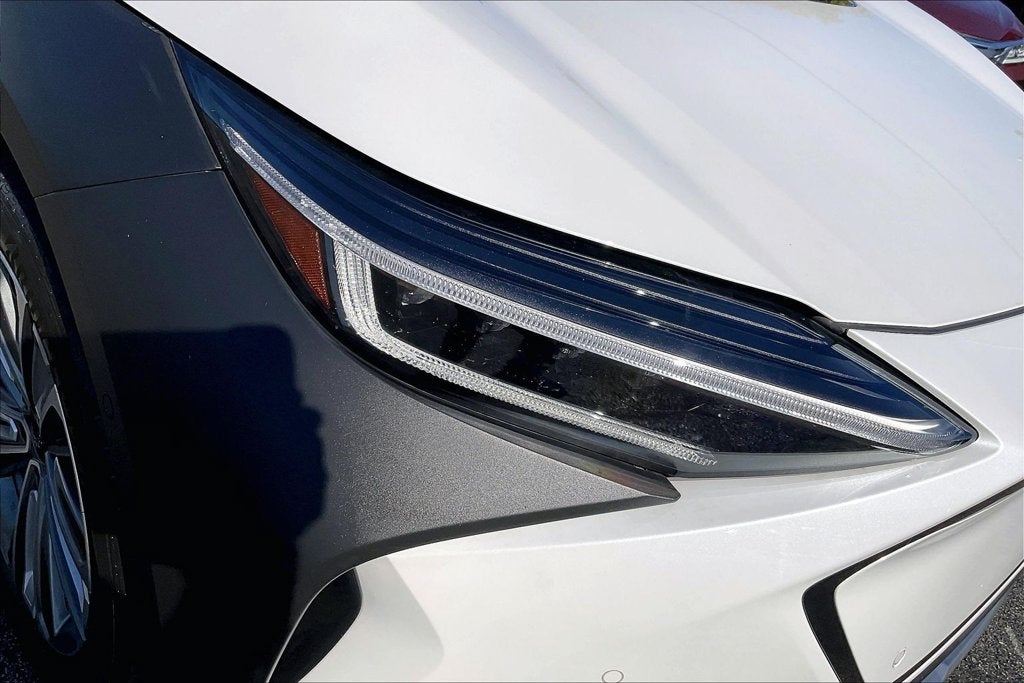 2023 Subaru Solterra Touring
