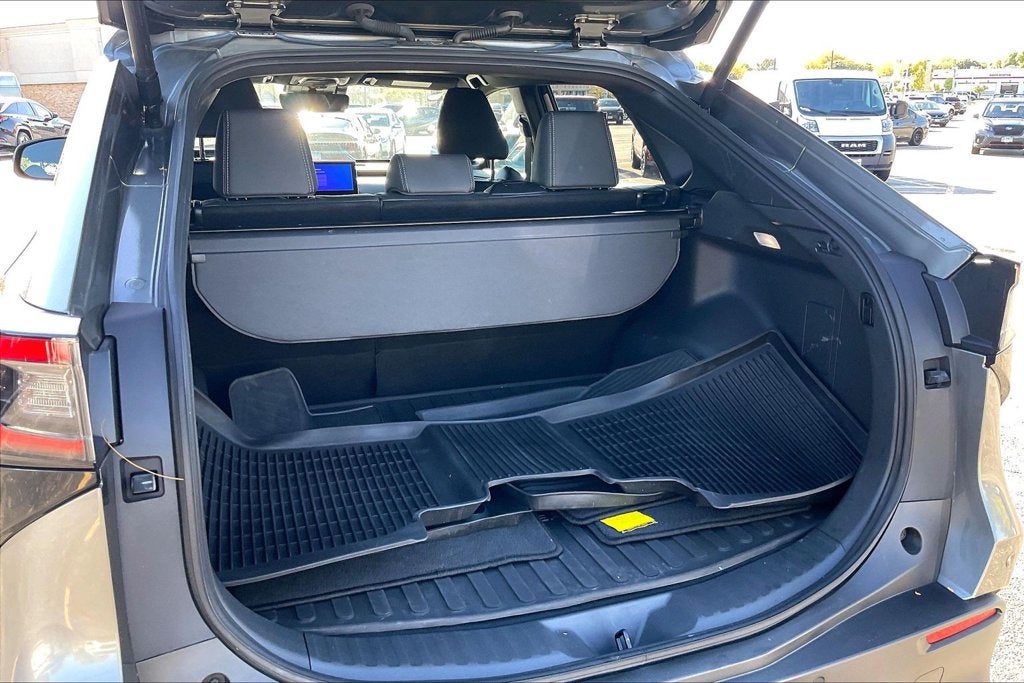 2023 Subaru Solterra Limited