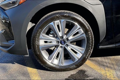 2024 Subaru Solterra Touring