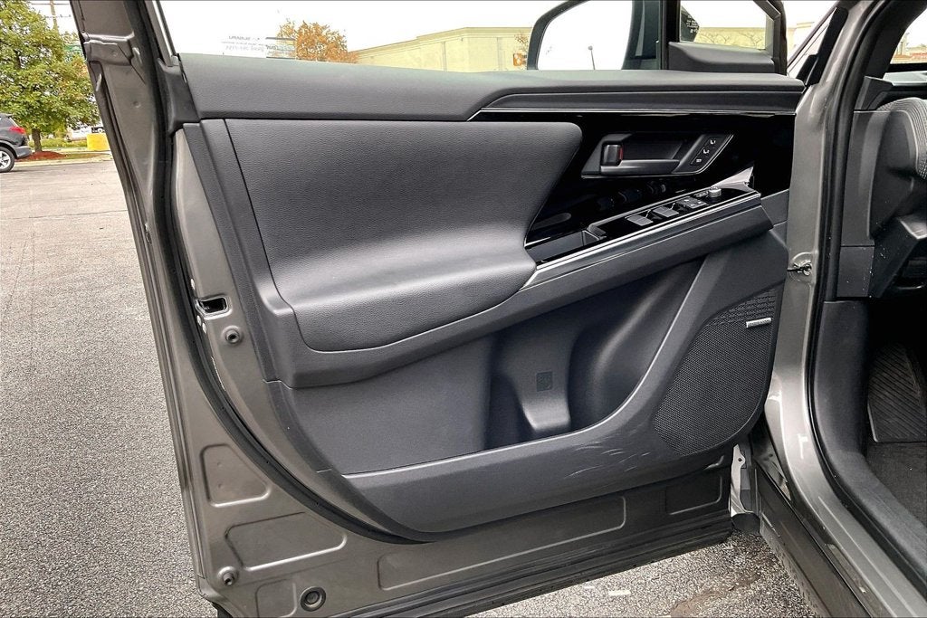 2023 Subaru Solterra Limited