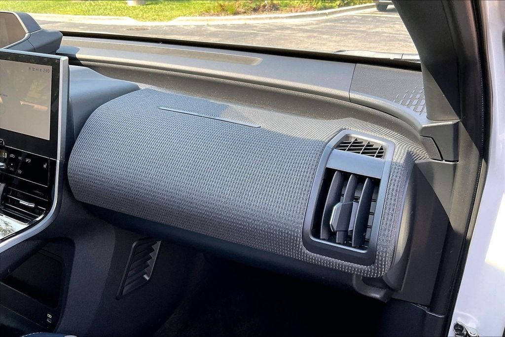 2023 Subaru Solterra Limited