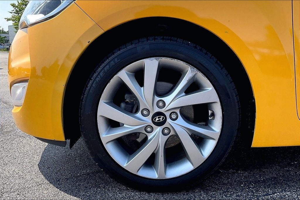 2017 Hyundai Veloster Base