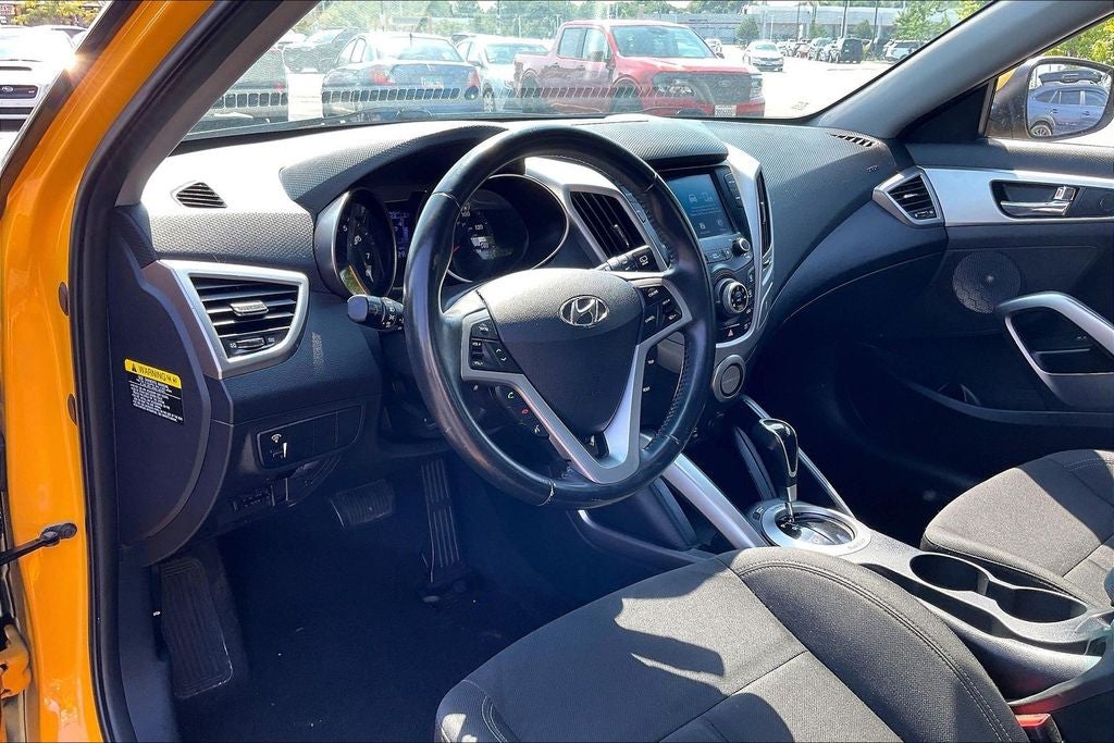 2017 Hyundai Veloster Base