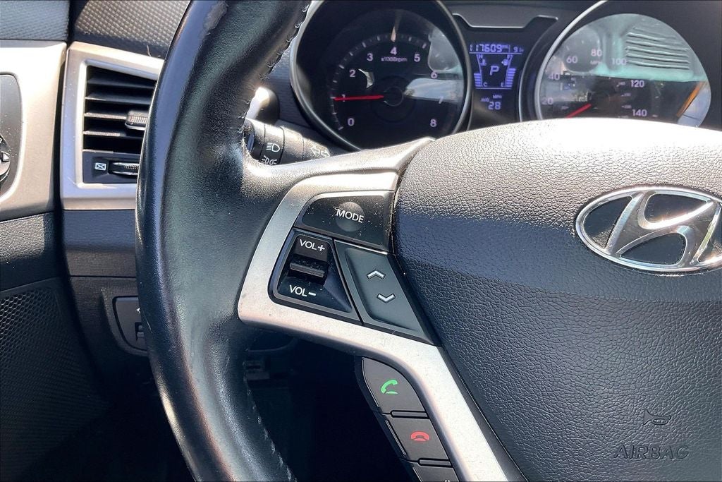 2017 Hyundai Veloster Base