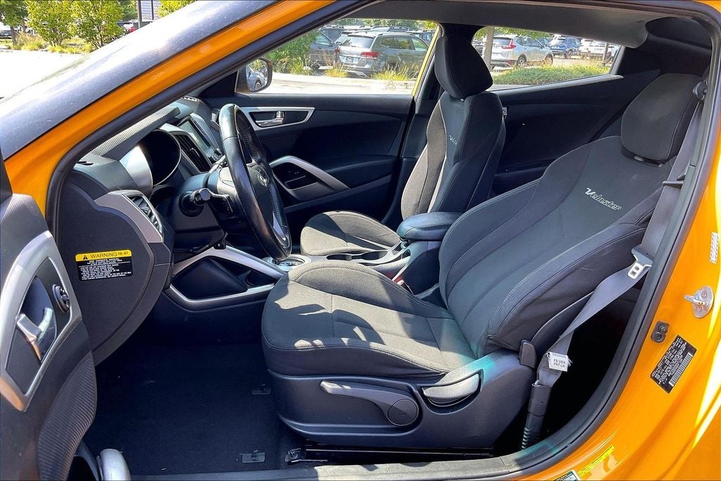 2017 Hyundai Veloster Base