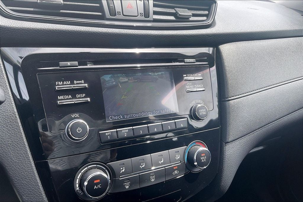 2017 Nissan Rogue S