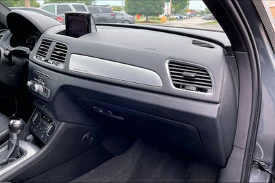 2016 Audi Q3 2.0T Prestige quattro