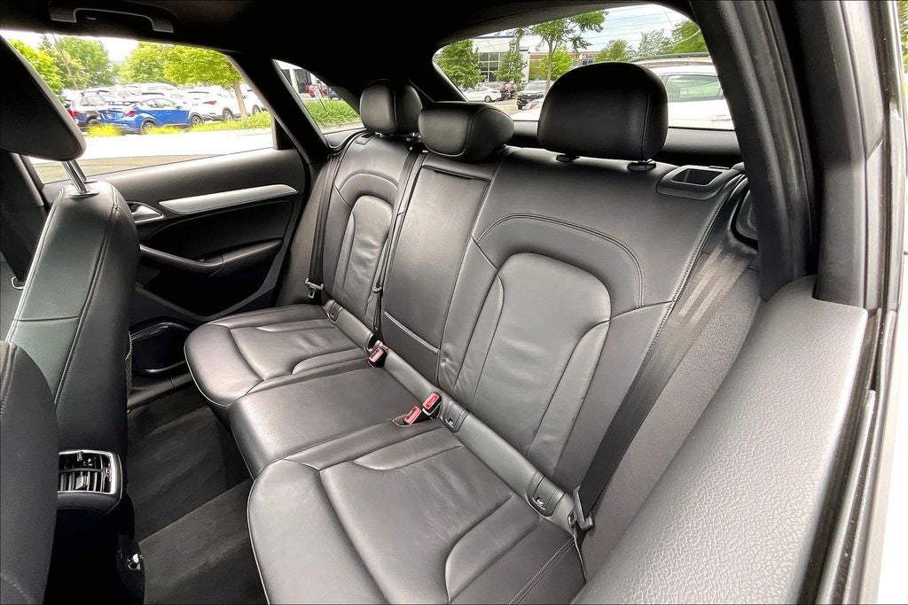 2016 Audi Q3 2.0T Prestige quattro