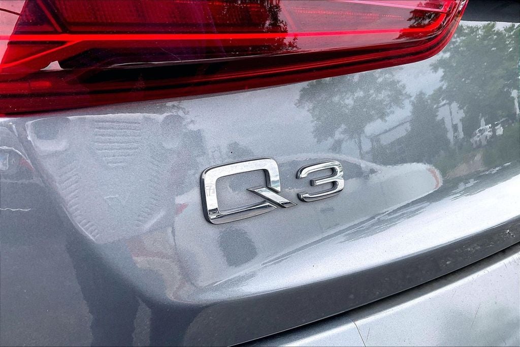 2016 Audi Q3 2.0T Prestige quattro