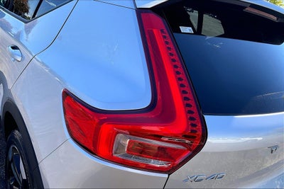 2019 Volvo XC40 Momentum