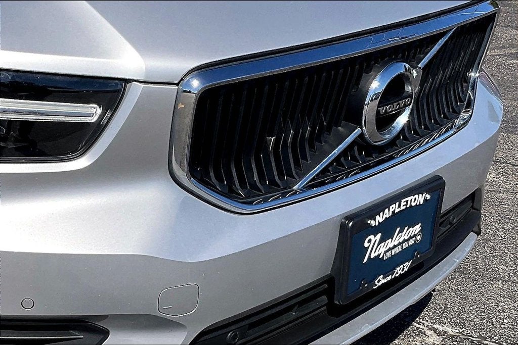 2019 Volvo XC40 Momentum