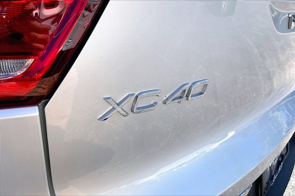 2019 Volvo XC40 Momentum