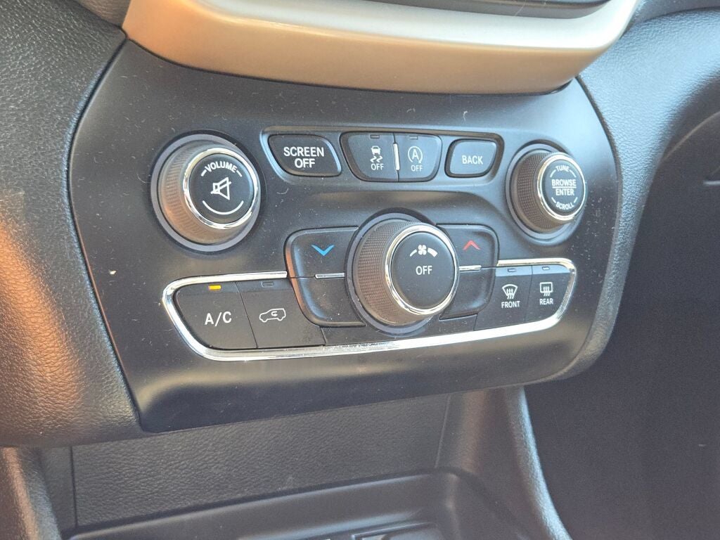 2016 Jeep Cherokee Latitude