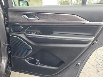 2022 Jeep Grand Cherokee L Overland