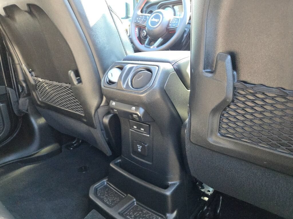 2024 Jeep Wrangler Rubicon X