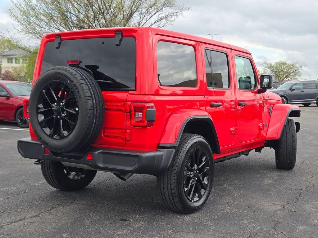 2025 Jeep Wrangler Sahara 4xe