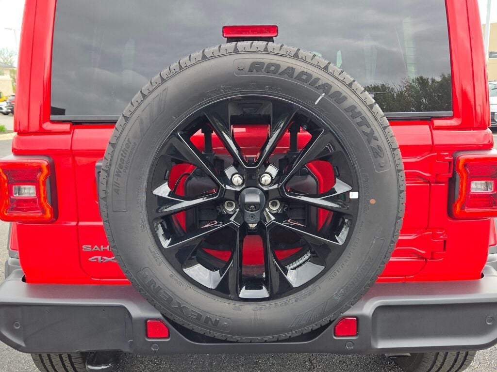 2025 Jeep Wrangler Sahara 4xe