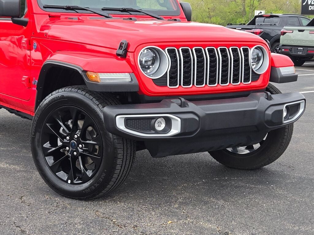 2025 Jeep Wrangler Sahara 4xe