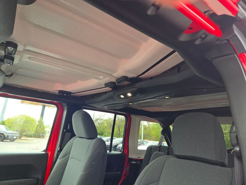 2025 Jeep Wrangler Sahara 4xe