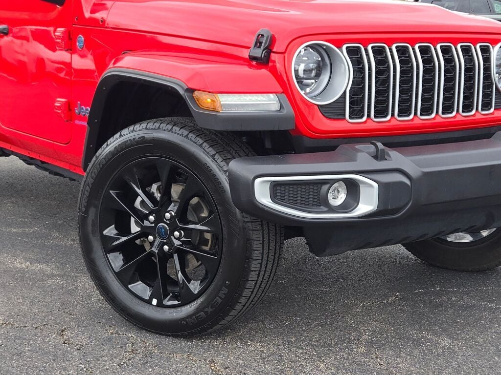 2025 Jeep Wrangler Sahara 4xe